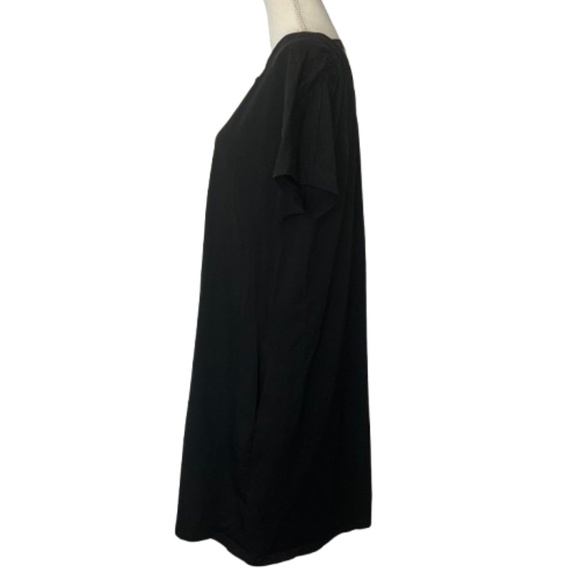 COS black shirt dress with short sleeves and u-shaped neckline stained - Picture 6 of 12